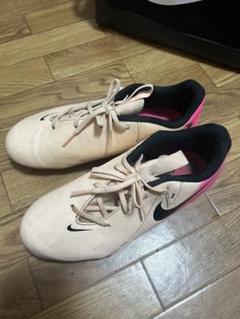 Nike サッカーシューズ ピンク/ベージュ