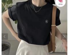 ブラックカプリッシュレマージュ1ポイントTシャツ