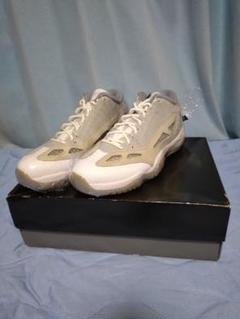 新品未使用　Air Jordan 11 Retro Low IE 27cm