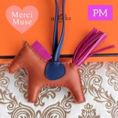 ❤未使用品❤ロデオPM パンデピスｘローズパープルｘブルー エルメス D刻印 HERMES エルメス バッグチャーム ロデオPM パンデピス/ローズ