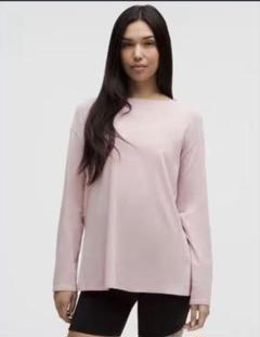 ぴ　【新品未使用】Lululemon 長袖　Tシャツ 2025年最新】lululemon レディース 長袖 Tシャツ・カットソーの