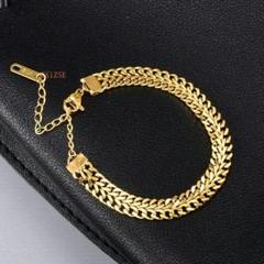新品、未使用】18 kブレスレット32