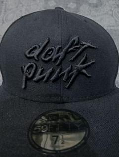 Daft Punk ロゴ キャップ 黒 ダフトパンク 完売品 激レア Daft Punk ロゴ キャップ 黒 ダフトパンク 完売品 激レア