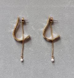 チャールズアンドキース ピアス ゴールド