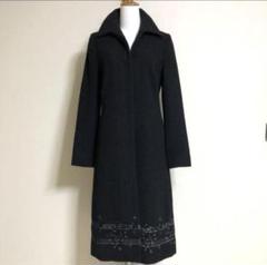 【極美品】TOCCA ノーカラーキルティングフレアコート リボン ネイビー L 極美品】TOCCA ノーカラーキルティングフレアコート リボン