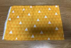 鬼滅の刃 我妻善逸風ハギレ　布　生地