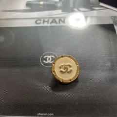 2025年最新】chanel イヤリング 片方の人気アイテム - メルカリ