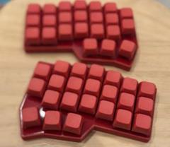新品】corne v4 cherry 赤仕様 完成品 - メルカリ