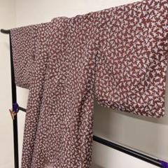 小紋　単衣　洗える着物　ポリエステル　人物模様　ブラウンカラー　着物　064t 小紋 単衣 洗える着物 ポリエステル 人物模様 ブラウンカラー