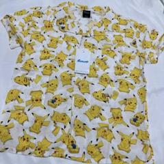美品　ポケモンシャツ　オリジナルストレッチ 希少アロハシャツ　ピカチュウ　ヤドン 美品 ポケモンシャツ オリジナルストレッチ 希少アロハシャツ