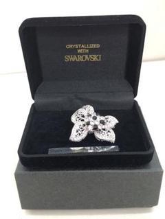 希少品 スワロフスキー Swarovskiブローチ 豹 希少品 スワロフスキー Swarovskiブローチ 豹