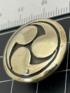 真鍮製★家紋コンチョ★丸に左三つ巴★小サイズ
