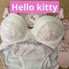 ハローキティ レッド ブラジャー 、ショーツセット　ビンテージ ハローキティ - ハローキティ ブラ&ショーツの通販 by
