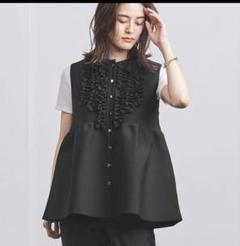 今週末限定SALE‼️人気完売品❣️P ミニフリル ニットベスト 今週末限定SALE‼️人気完売品❣️P ミニフリル ニットベスト