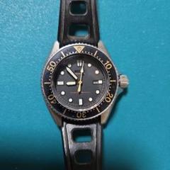 ヴィンテージ SEIKO 2625-0010 ブラック クオーツ ミニダイバー