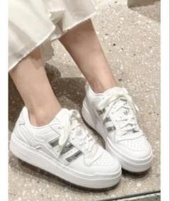 adidas - adidas FORUM XLG W 厚底スニーカー 24センチの通販 by