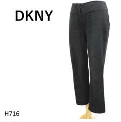 お得✅ディーケーエヌワイ　DKNY　クロップドパンツ　レディース　M　ブラック