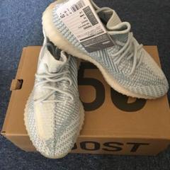 【新品】adidas yeezy boost 350 v2 クラウドホワイト