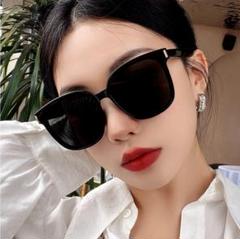 【人気商品】レディース　ウェリントン　UVカット　サングラス　黒縁　韓国