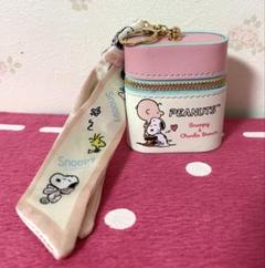 SNOOPYスカーフ付きチャームポーチ
