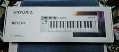 nari　美品　ARTURIA keystep MIDIキーボード　外箱 ARTURIA keystep MIDIキーボード