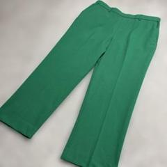★未着用★ レーヨン混紡ストレッチ素材　センタープレスパンツ　グリーン　LL