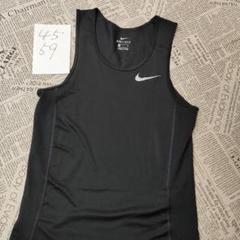 NIKE　ナイキ　タンクトップ　ノースリーブ　トレーニングウェア