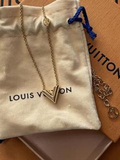 美品 LOUIS VUITTONエセンシャルV