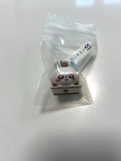 くら寿司　びっくらポン　ちいかわ　モモンガ　フィギュア キーホルダー
