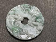 中国美術　翡翠　ループタイ　根付　天然素材　アンティーク　和彫　置物　骨董飾り物 中国美術 翡翠 ループタイ 根付 天然素材 アンティーク 和彫