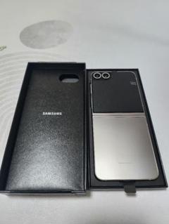 Galaxy Z flip6 スマートフォン本体 シルバー
