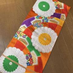 和風テーブルランナー　　７２オレンジ刺繍