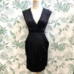 【美品】maxandcleoマックスアンドクレオ Vネック ワンピース 黒 美品】maxandcleoマックスアンドクレオ Vネック ワンピース 黒