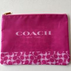 新品！【ＣＯＡＣＨ】コーチ　ポーチのサムネイル