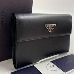 未使用級 プラダ サフィアーノ 三角プレート ゴールド金具 楽天市場】プラダ 三角プレートの通販