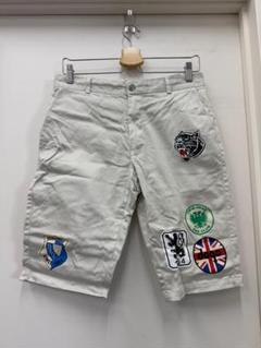 DSQUARED2 パッチ付きホワイトショートパンツ DSQUARED2 パッチ付きホワイトショートパンツ - メルカリ