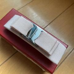 【新品未使用美品】Salvatore Ferragamo バレッタ ピンク FERRAGAMO - 【最終価格】新品・未使用 フェラガモ ピンク系