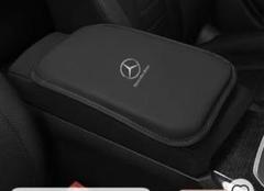 ベンツ車用アームレフトボックスマットのサムネイル