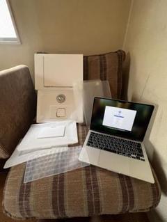 ほぼ新品 Apple MacBook Air 13インチ M4 2025年モデル