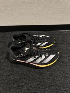 ランニングシューズ