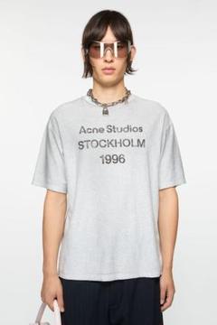 Acne Studios エクスフォード 1996 ロゴ Tシャツ グレー 綿 ACNE STUDIOS Exford Distressed Logo-Print Cotton-Jersey T