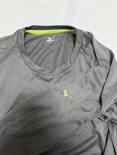 ミズノ　スポーツ長袖Tシャツ（メンズ）　グレー系