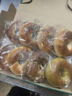 ㉗【19日焼き20日発送】ベーグル8個入り - メルカリ