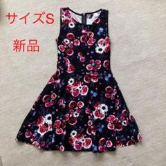 H＆Mノースリーブワンピース　ひざ丈　新品