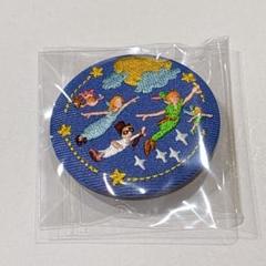 ディズニー刺繍缶バッジ　アナと雪の女王　ピーターパン　　プーさん　ディズニー ついに、再販✨/ Disney Characters 刺繍缶バッジビスケット