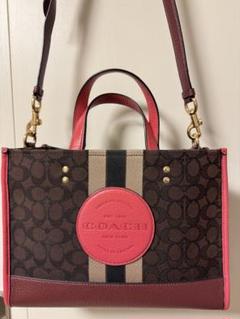 週末値下げ　レアCOACH シグネチャーデンプシートート　ピンク COACH - COACH デンプシー トート 22 シグネチャージャカード