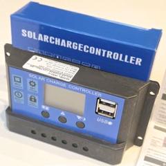 ソーラー チャージコントローラー バッテリーレギュレーター 30A USBのサムネイル