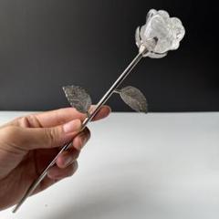 天然石水晶のバラ　薔薇　置物　彫物NO.072801