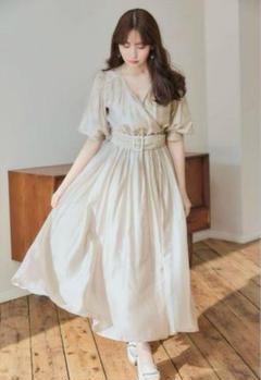 タグ付き未使用✨ハーリップトゥ Airy Volume Sleeve Dress 2025年最新】airy volume sleeve dress herliptoの人気アイテム