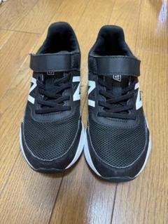 New Balance ブラックスニーカー ベルクロ付き